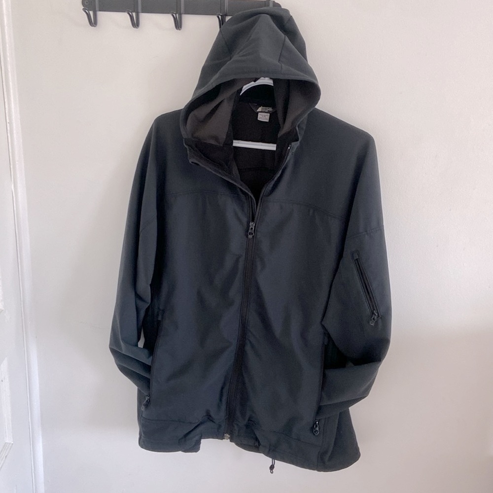 MEC Women’s XL swater/wind repellent, breathable stretch hoodie black